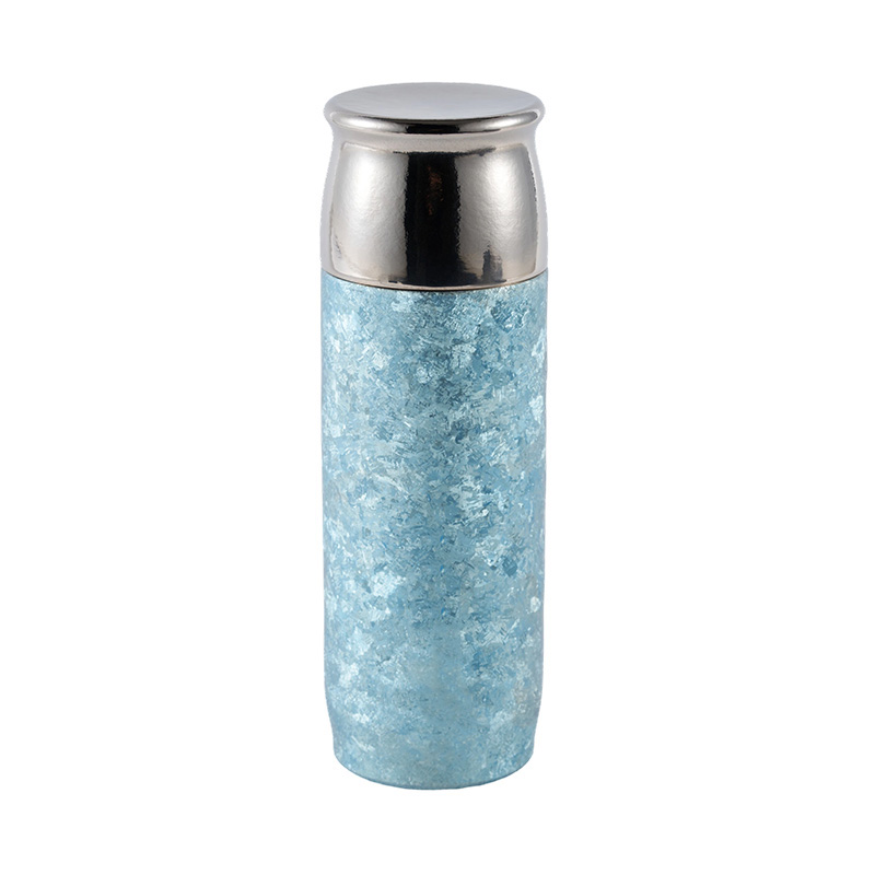 Botella de agua aislada al vacío de titanio de doble pared de 400 ml